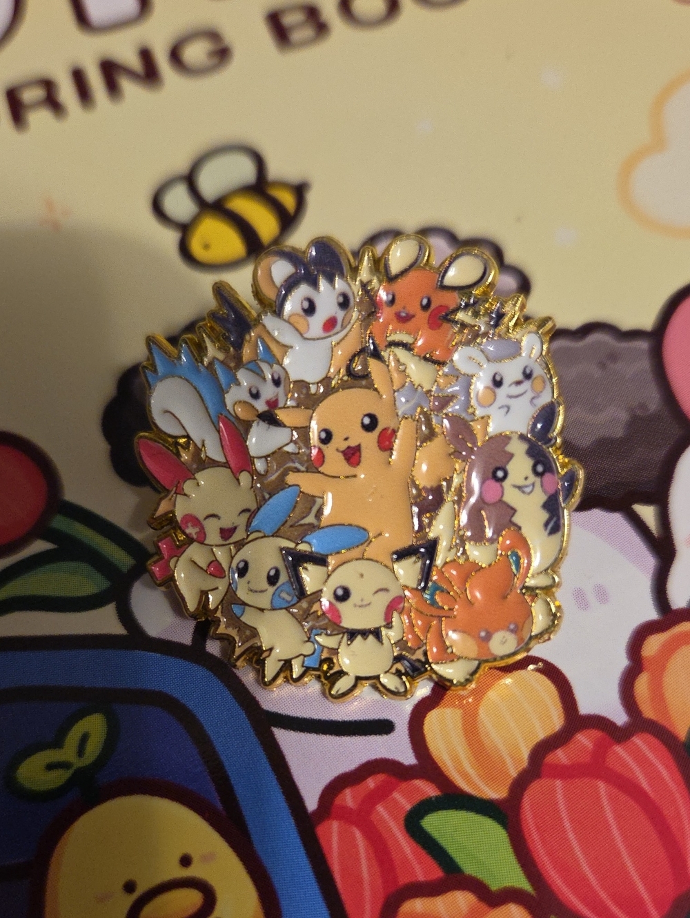 Pikachu & Friends Enamel Pin - Yellow Group Small Pets Collectible